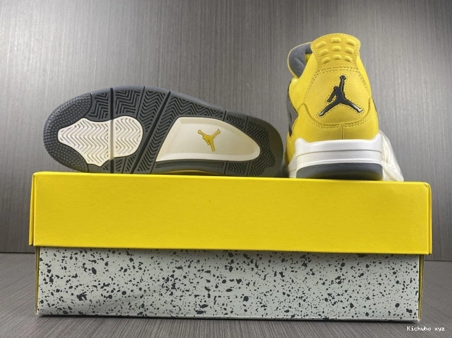 Jordan Air Retro Lightning CT8527-700 4 0606